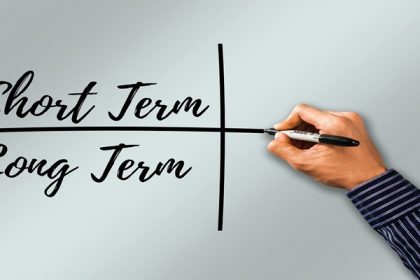 lead-nurturing-in-long-sales-cycles:-strategies-to-build-trust-and-drive-conversions
